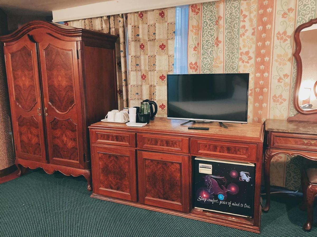 Long Lu Hotel Tainan Zewnętrze zdjęcie